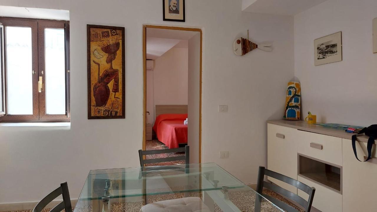 شقة La Casa Dei Gatti سيراكوزا المظهر الخارجي الصورة